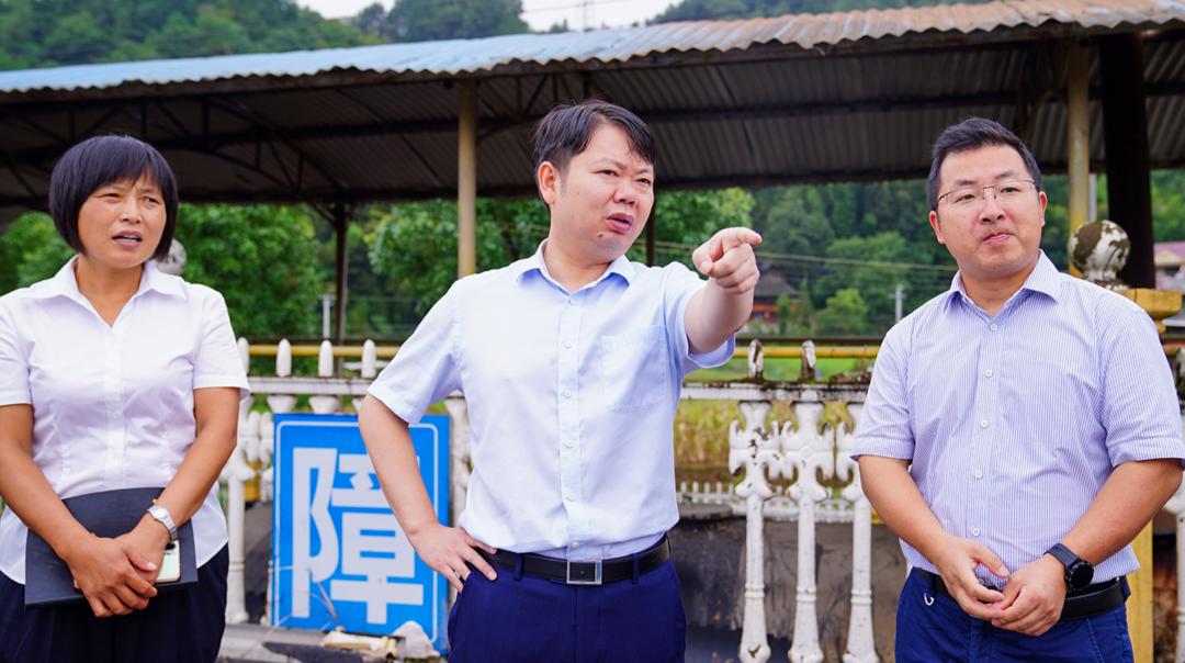 梁志平在沙湾村调研时强调 持续巩固脱贫成果 着力打造乡村振兴“沙湾样板”