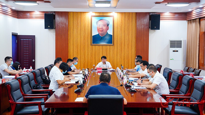 县委常委会召开2021年第三十二次会议