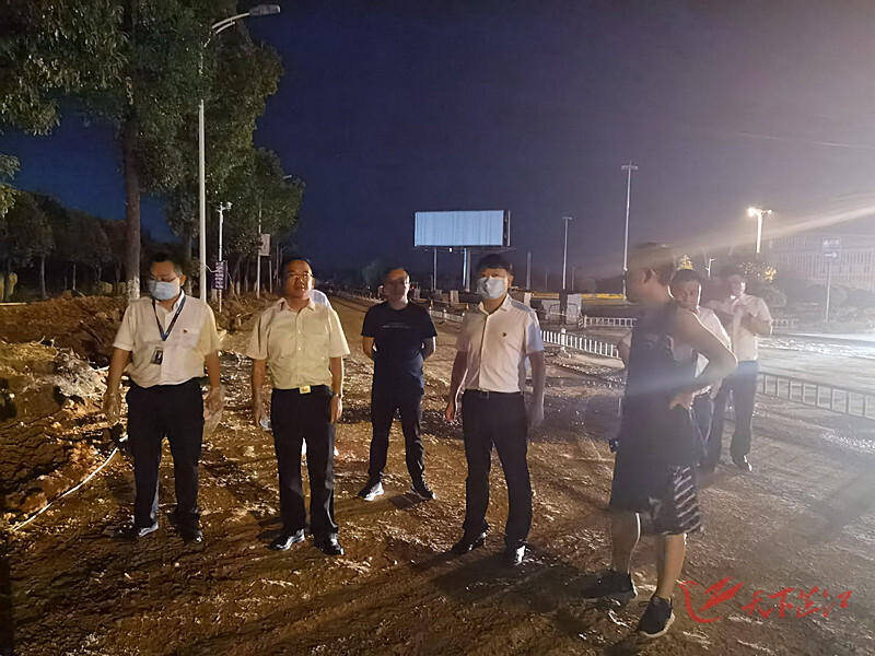 梁志平实地调研芷江机场路建设