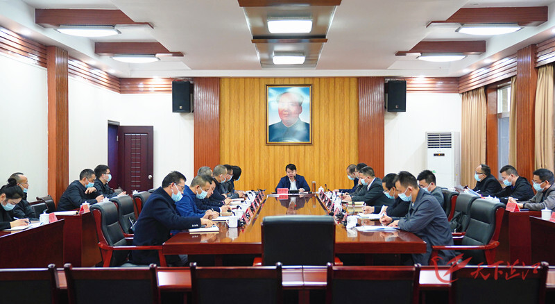 梁志平在专题调度乡村振兴工作时强调 以时不我待的紧迫感 责无旁贷的责任感  全力打造乡村振兴“芷江样板”