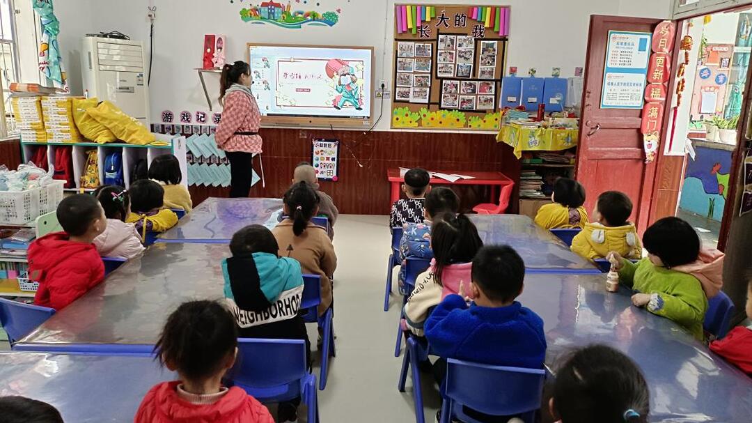 学习雷锋好榜样｜秋实幼儿园开展学雷锋主题活动
