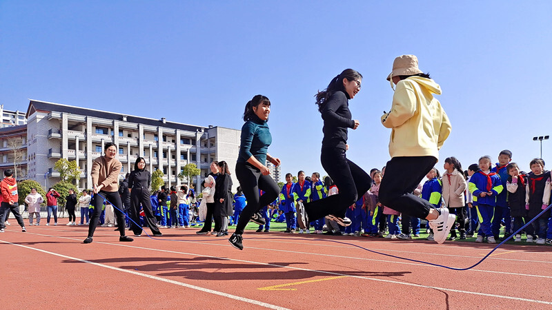 芷江：“清廉”过节，“女神”们乐享节日祝福