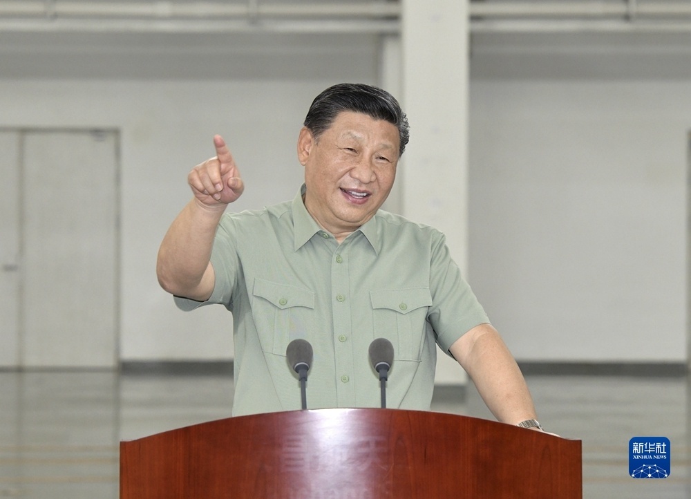 习近平在视察文昌航天发射场时强调 强化使命担当 勇于创新突破 努力建设世界一流航天发射场