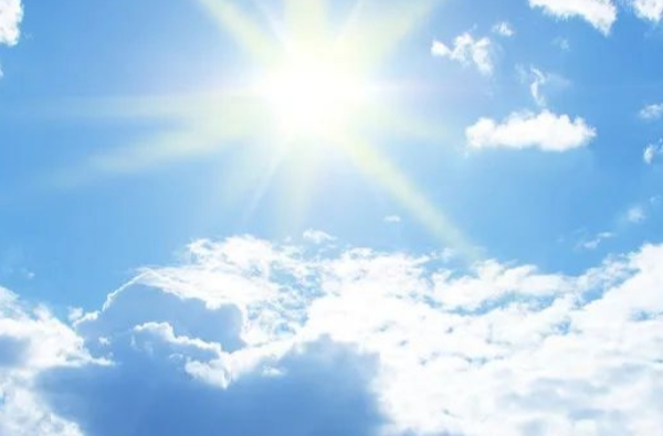 中央气象台今早6时继续发布高温橙色预警 湖南等地有35～39℃高温天气