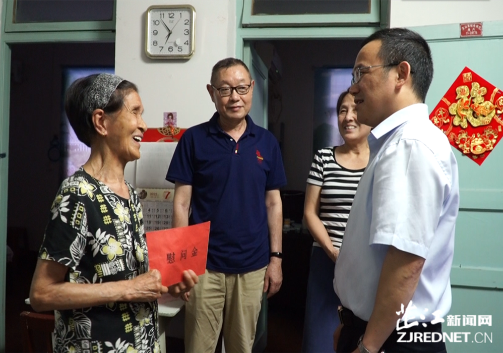 梁元和开展“八一”走访慰问活动