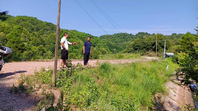 罗卜田乡：因地施策 多措并举 全力抗旱
