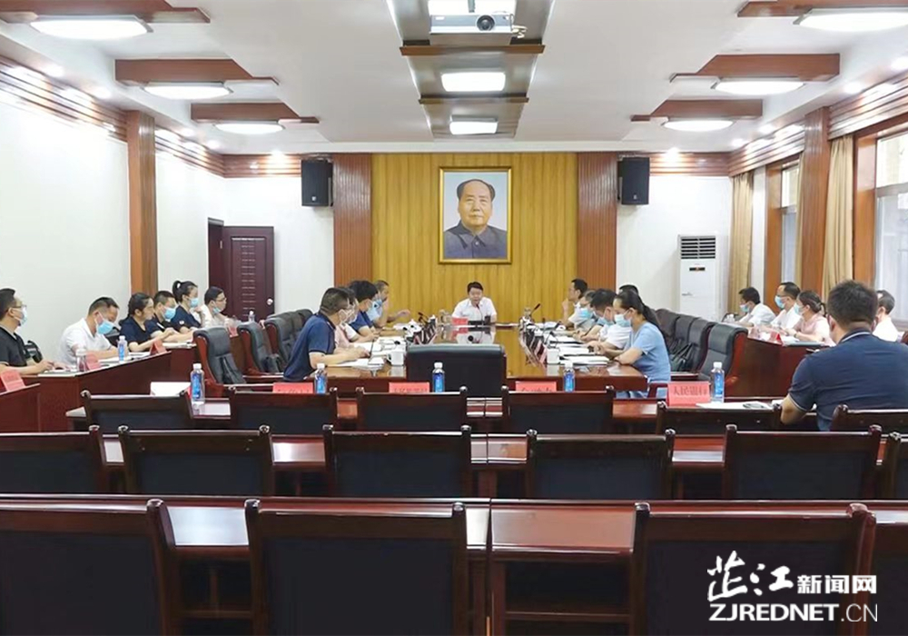 梁志平主持召开书记办公会