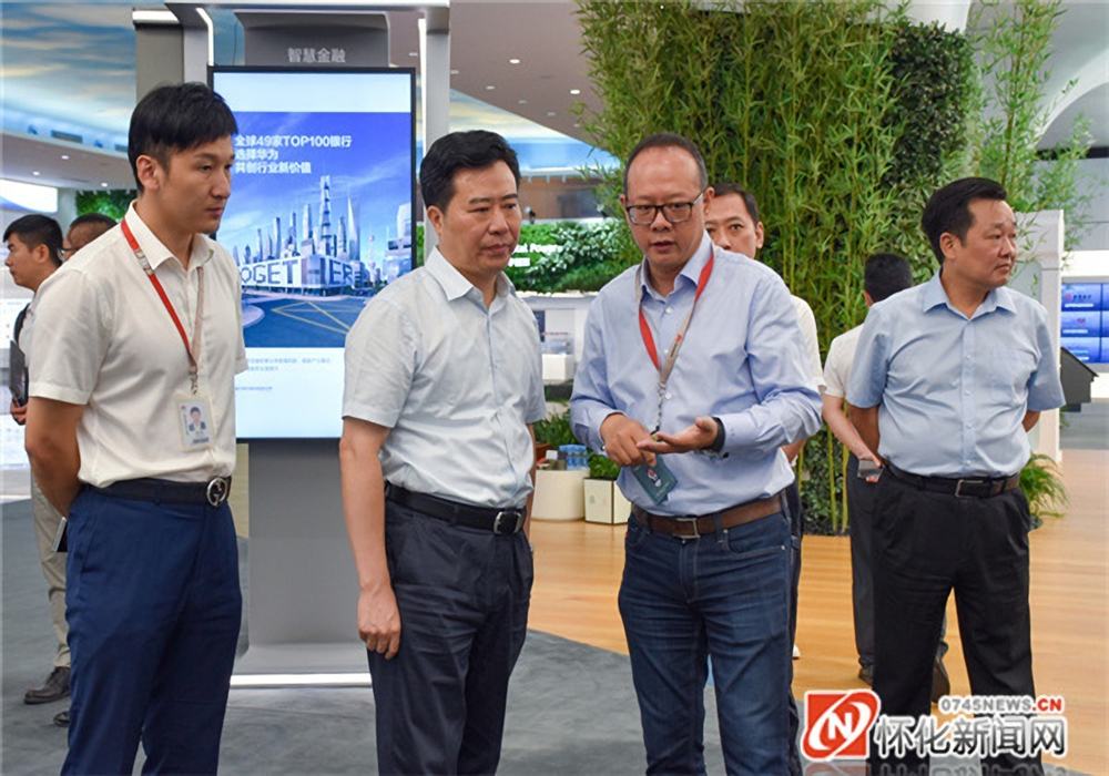 黎春秋带队赴粤港澳大湾区和长三角地区诚意招商
