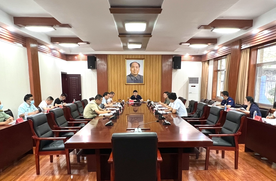 县委常委议军会议召开