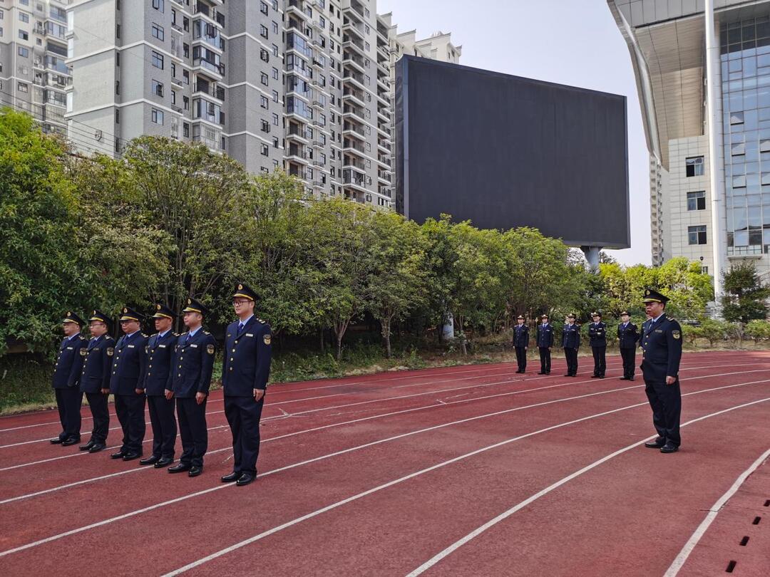“利剑”行动丨怀化市芷江生态环境保护综合行政执法局开展执法队伍队列训练活动