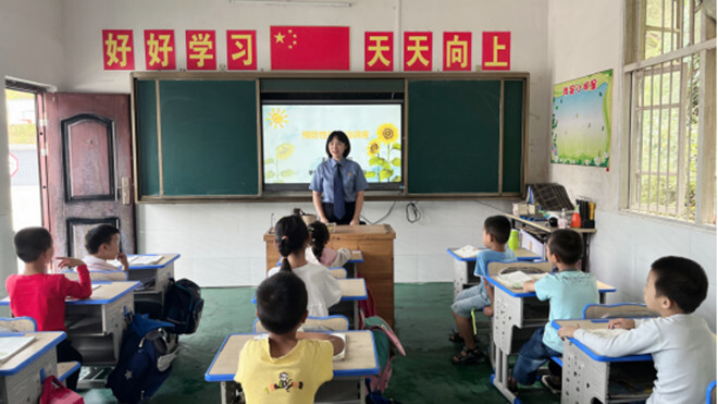 砥砺前行，稳中实干，芷江人民检察院掀起“我为二次创业做贡献”热潮