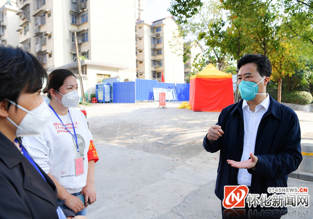 黎春秋：筑牢外防输入内防反弹严密防线