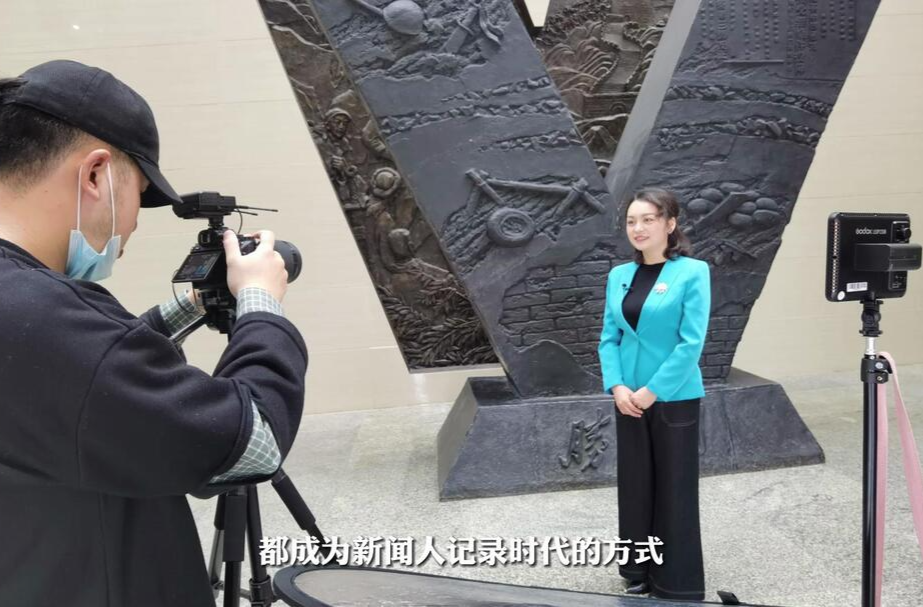 视频丨今天记者节，祝节日快乐！