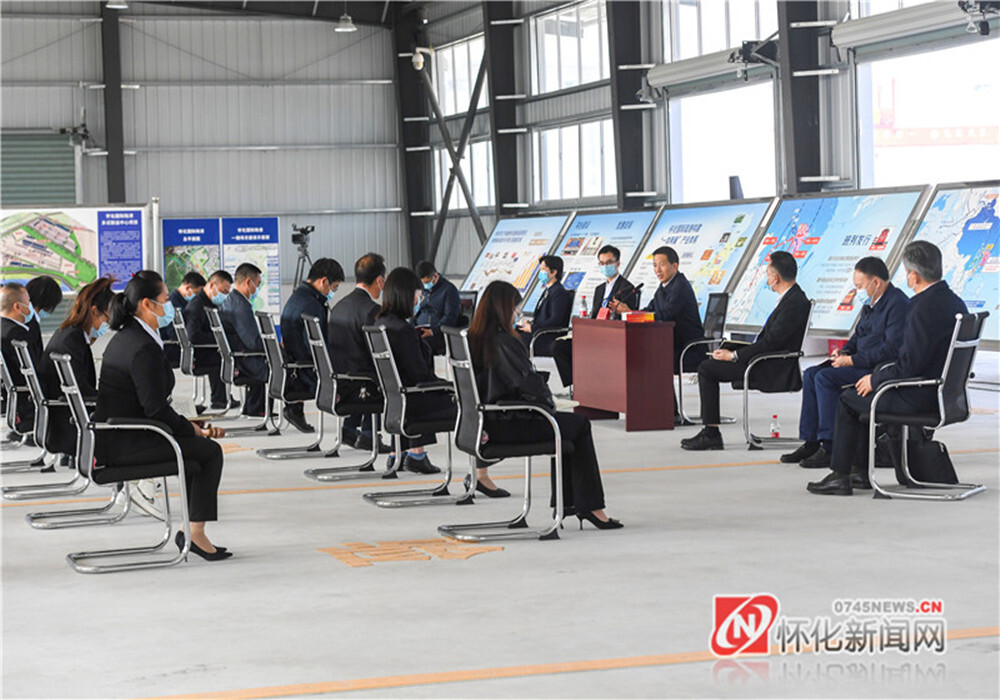 许忠建：争当高水平开放高质量发展标杆