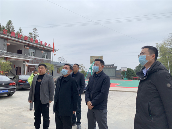 罗砚赴洞下场乡调研指导工作