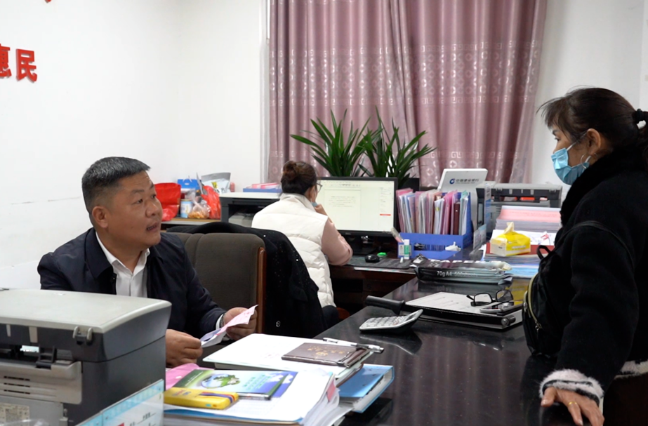 人民选我当代表  我当代表为人民丨刘爱斌：扎根社区  当好社区好书记、人民好代表