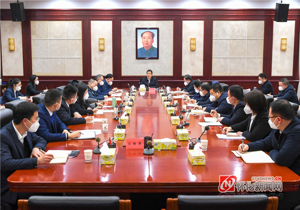 许忠建：年轻干部要不忘初心不负重托不辱使命