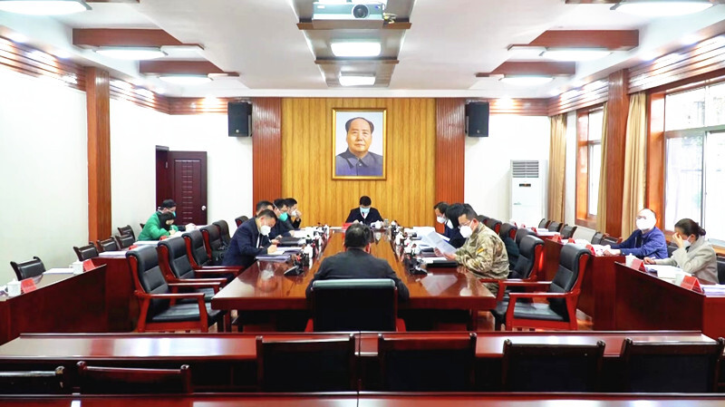 2023年第二次县委常委会会议召开 梁志平主持