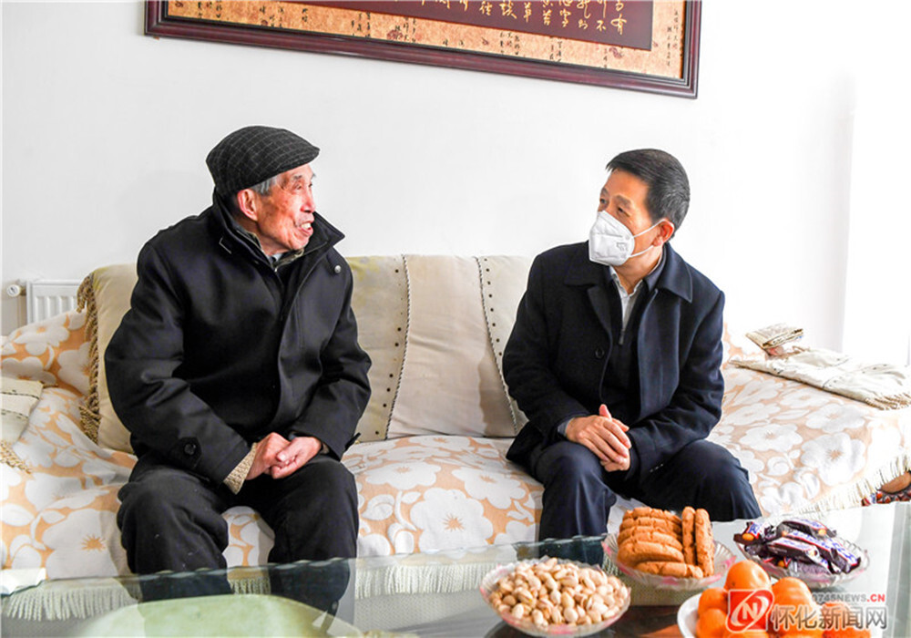 许忠建黎春秋等市领导看望老领导老同志