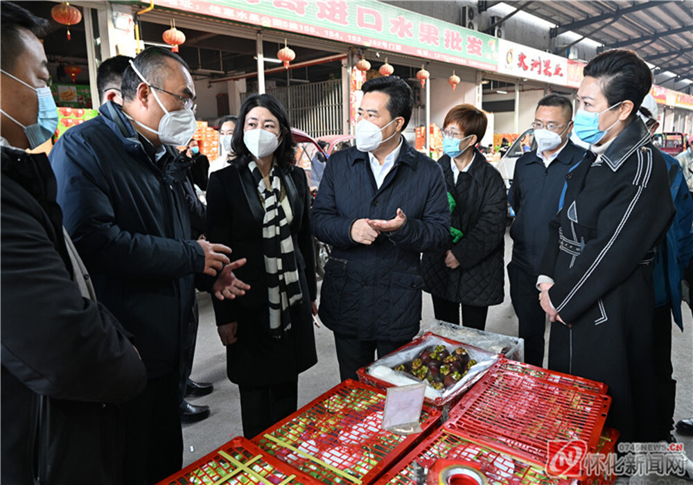 黎春秋检查调度春节期间市场稳价保供工作