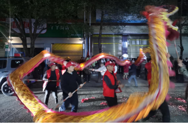 我们的中国梦 文化进万家|楠木坪镇： 龙灯舞出新春“年味”