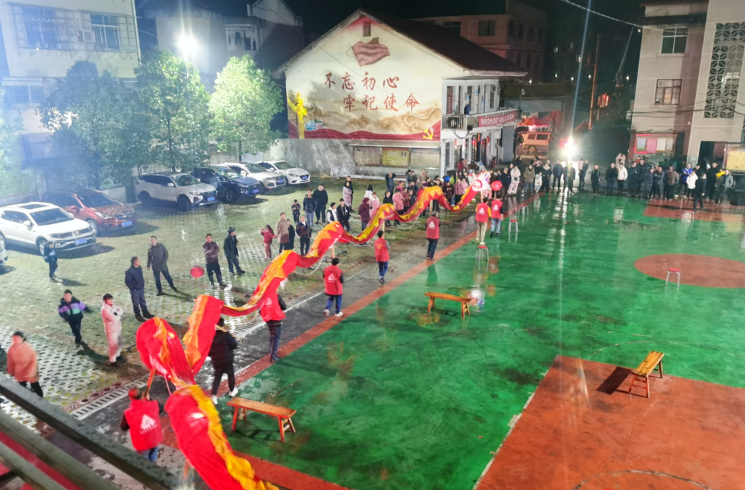 我们的中国梦 文化进万家 丨 冷水溪乡：乡村民俗年味浓 欢乐舞龙闹元宵