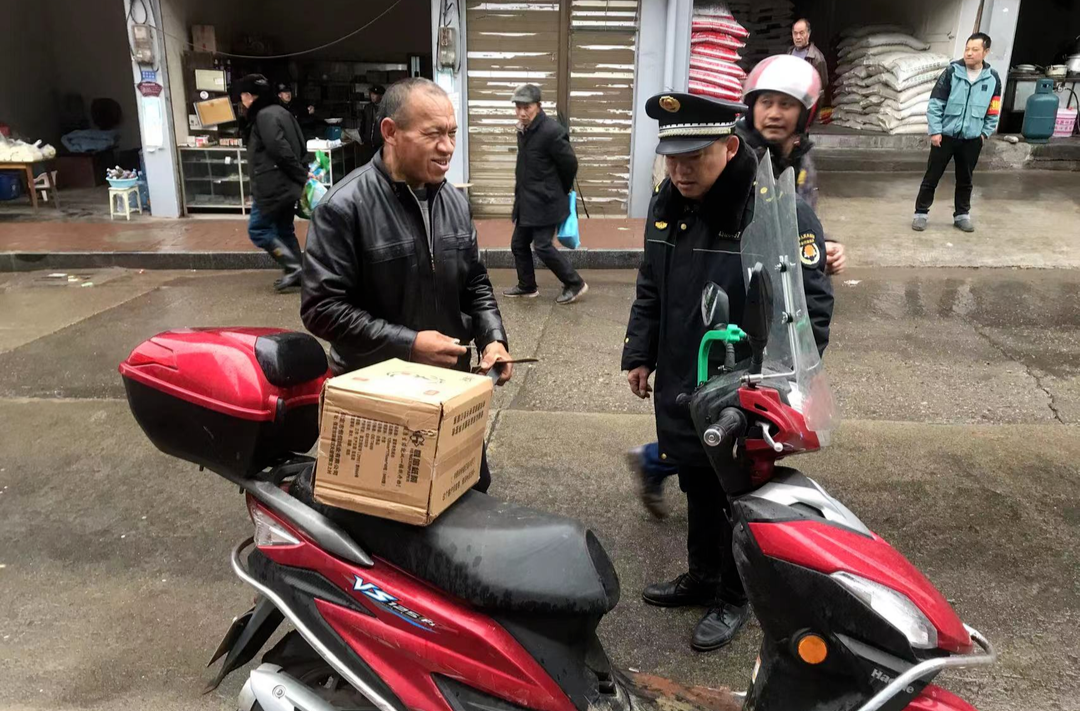 晓坪乡：开展道路交通安全专项整治行动