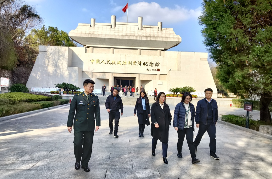 李璐洁一行来芷调研基层团组织建设工作