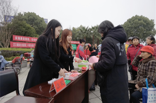芷江人民法院：情系“半边天” 女法官在行动