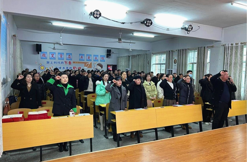 芷江城南小学：铸师魂强本领 守初心赋新能