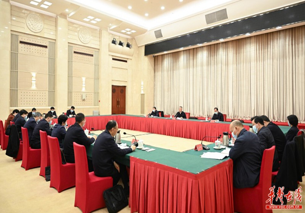 沈晓明：在接续奋斗中书写优异答卷