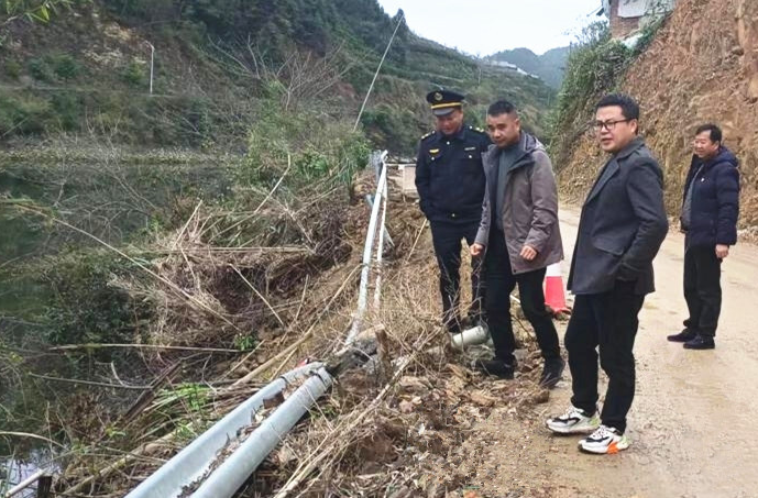 打好安全生产翻身仗丨芷江交通质安站开展安全生产“赋码管理”专项检查