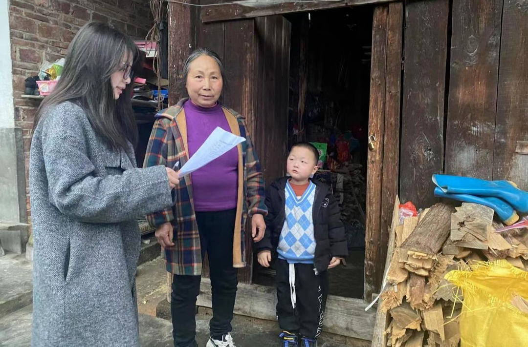 芷江碧涌镇小学：开展大家访，用情怀温暖教育之路