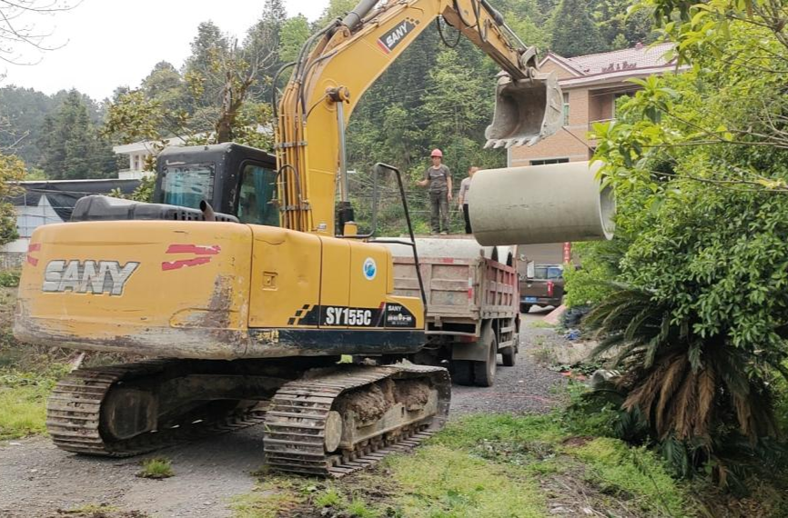 芷江公路建设养护中心开展交通顽瘴痼疾安全排查
