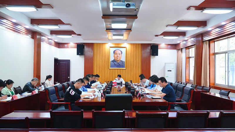梁志平在县委宣传思想工作暨意识形态工作领导小组会议上强调 聚焦举旗帜聚民心育新人兴文化展形象使命任务 以高度政治责任感抓好宣传思想工作和意识形态工作