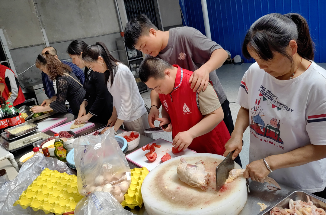 芷江特校：家校社协同育人 助力劳动教育提质增效