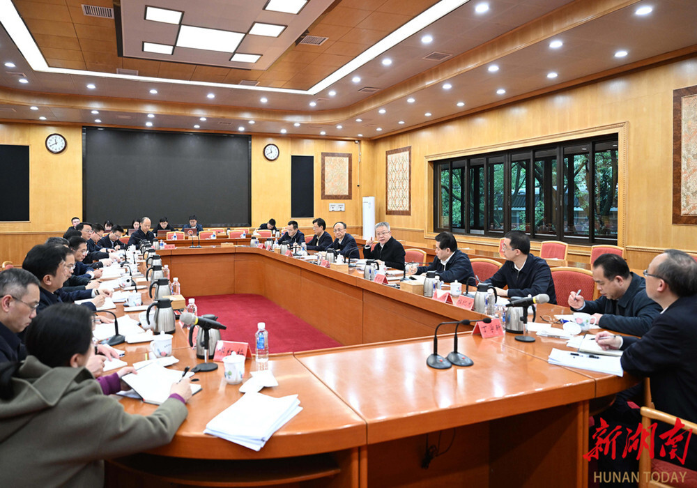 沈晓明：加强“四类干部”队伍建设