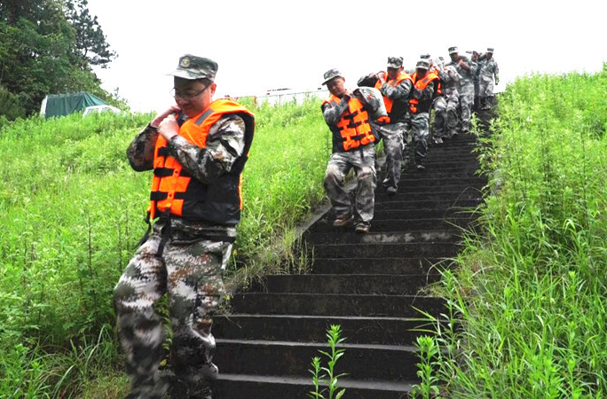 芷江人武部：举行“5·12全国防灾减灾日”系列宣传活动