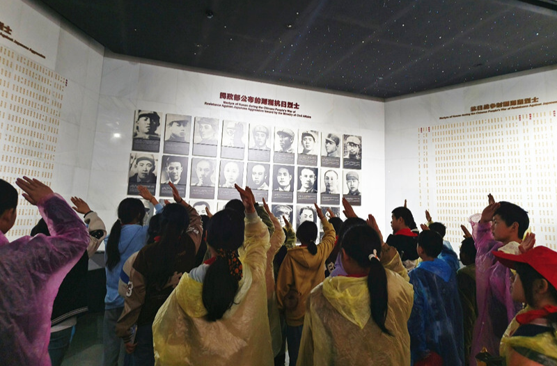 牛牯坪乡小学开展“铭记历史，珍爱和平”研学实践活动