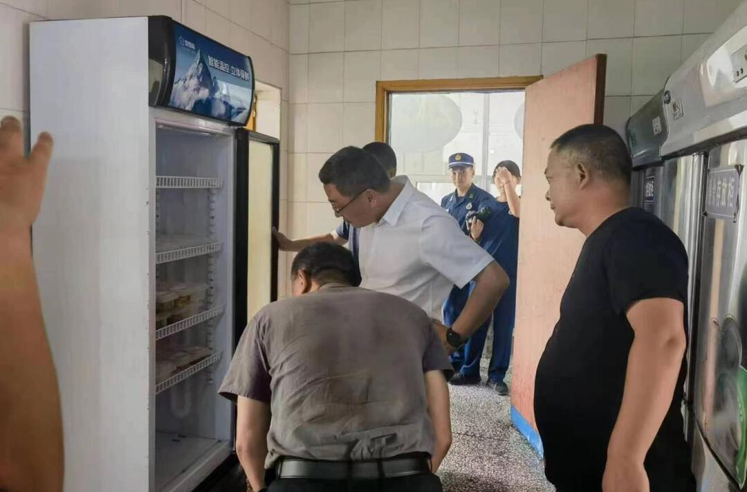 朱辉督导检查罗卜田乡安全生产工作