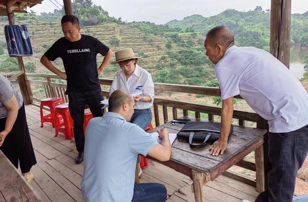 县民政局：主动作为 社会救助暖人心