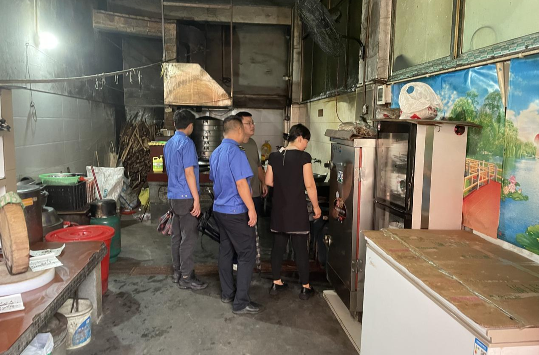 打好安全生产翻身仗丨禾梨坳乡开展燃气安全大检查