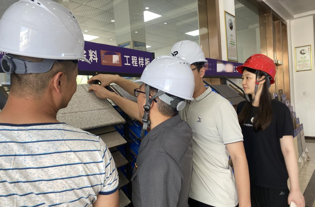 芷江人民法院：送法进企业 为企业发展保驾护航