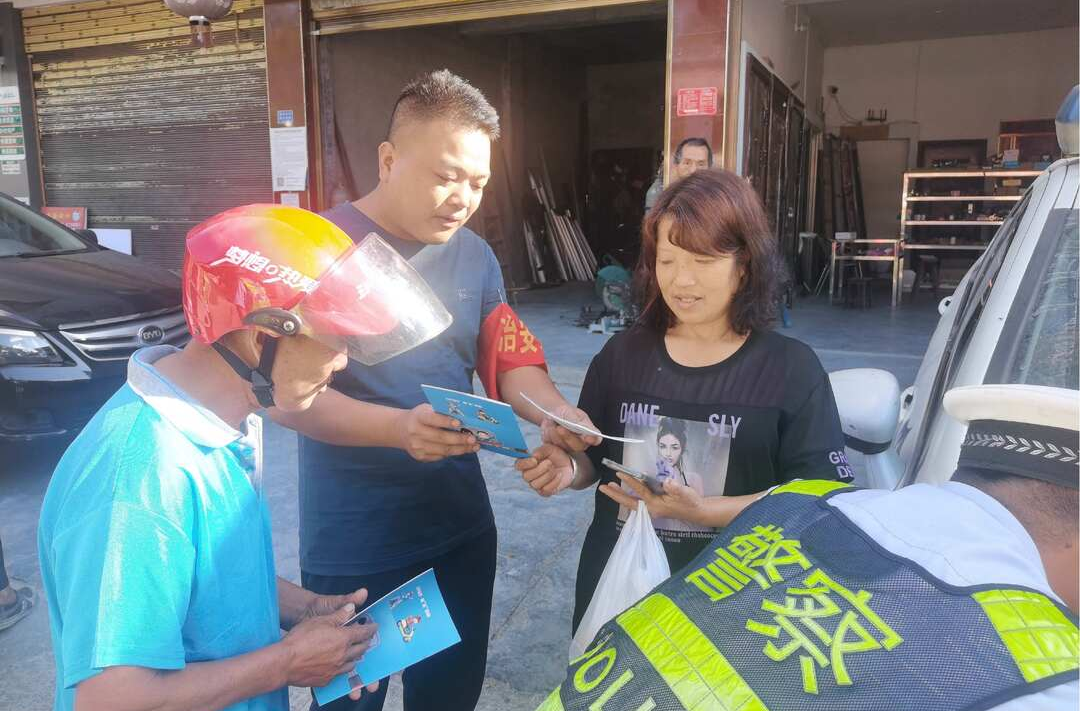 梨溪口乡：持续开展交通安全执法检查