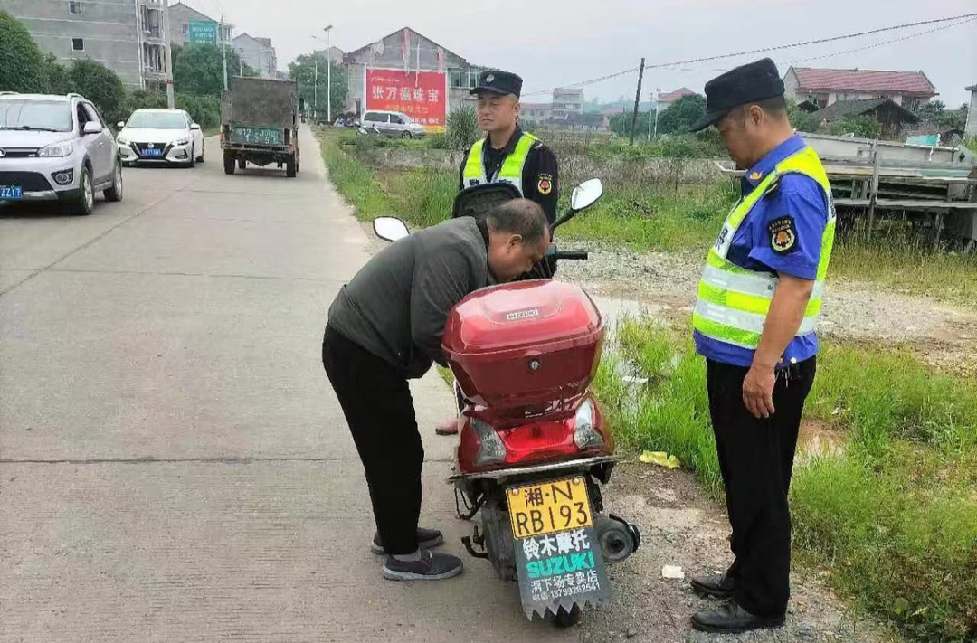 芷江镇持续深入推进“戴帽工程”专项整治行动