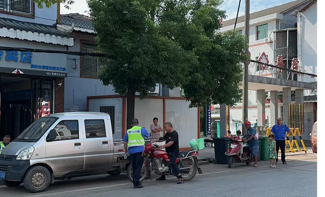 罗旧镇：委托执法有温度，道路安全伴同行