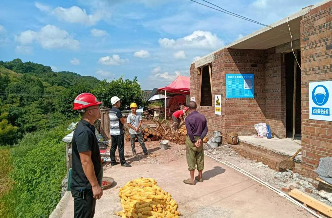 打好安全生产翻身仗丨罗卜田乡开展自建房安全专项排查整治 筑牢安全“生命线”