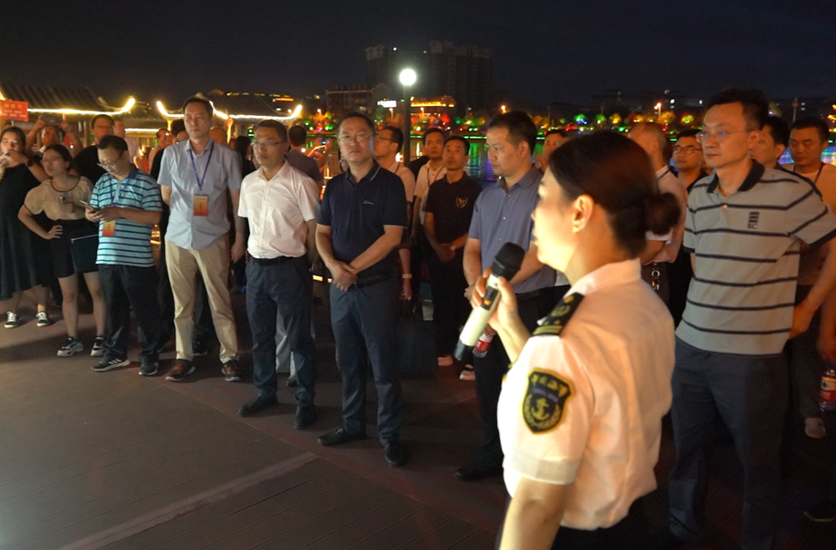 省水运事务中心来芷考察安全生产“赋码”管理工作和水上旅游客运精品航线