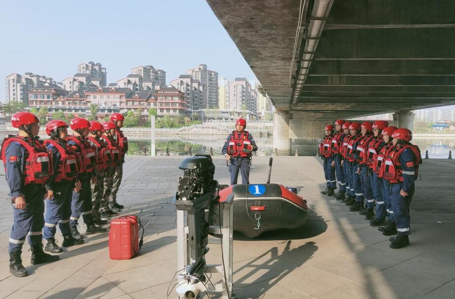 芷江飞虎救援队：苦练救援本领为人民保驾护航