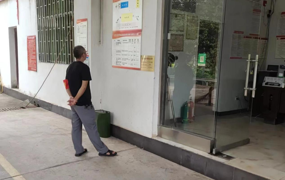打好安全生产翻身仗丨罗卜田乡开展加油站安全专项检查
